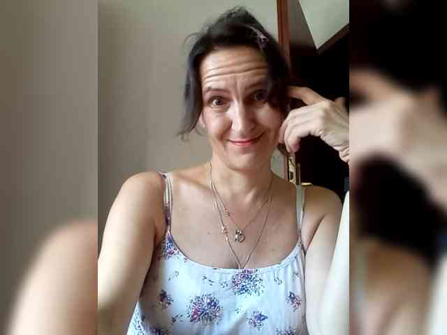 AleneLorrie webcam