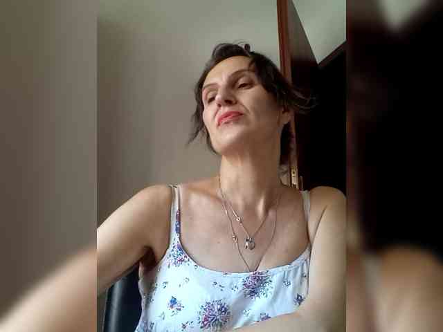 AleneLorrie webcam