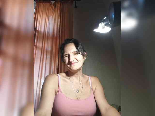 AleneLorrie webcam
