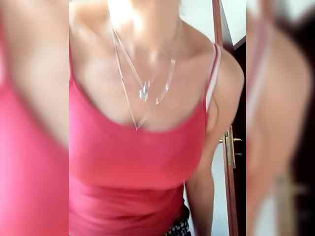 AleneLorrie webcam