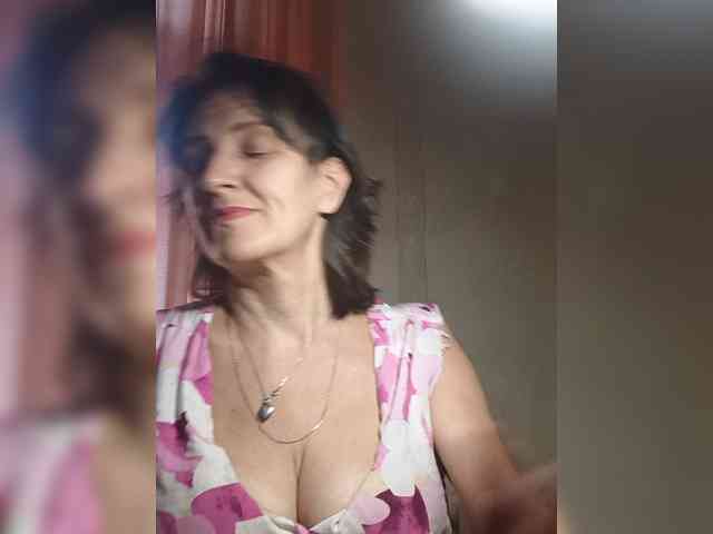 AleneLorrie webcam