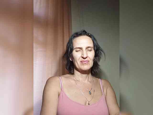 AleneLorrie webcam