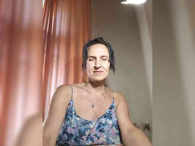AleneLorrie webcam