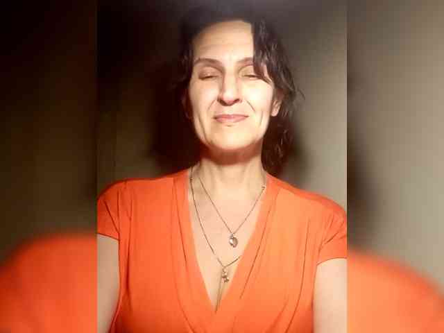 AleneLorrie webcam