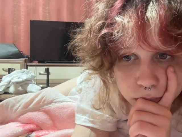 MaryellenFelicien webcam