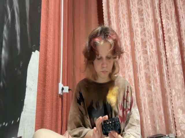 MaryellenFelicien webcam