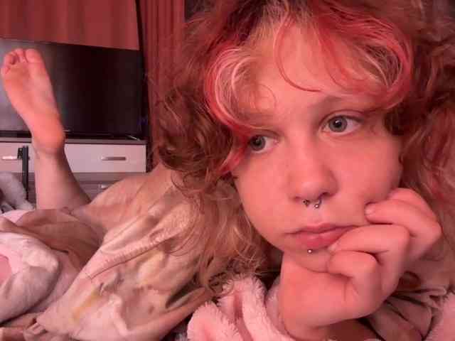 MaryellenFelicien webcam