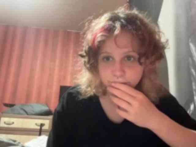 MaryellenFelicien webcam