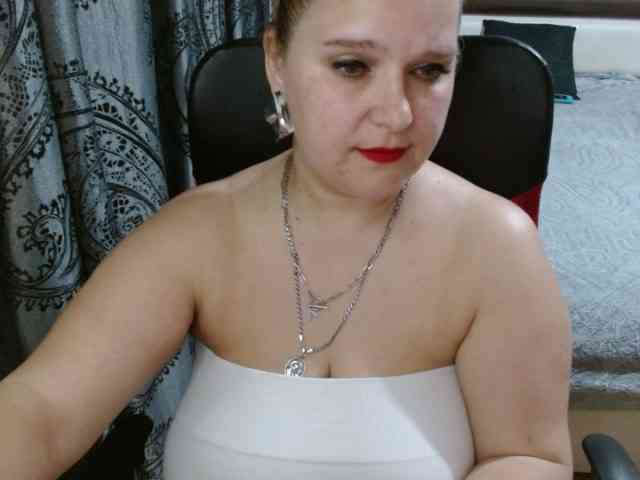 Shalana webcam