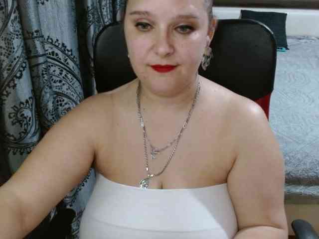 Shalana webcam
