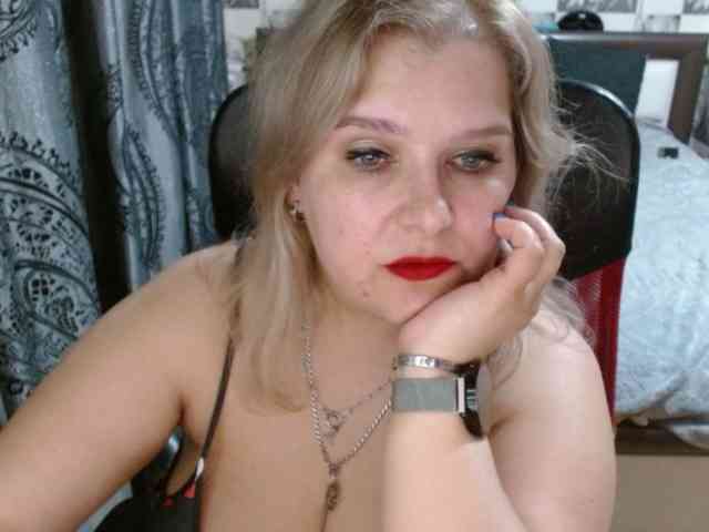 Shalana webcam