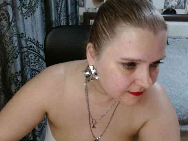Shalana webcam