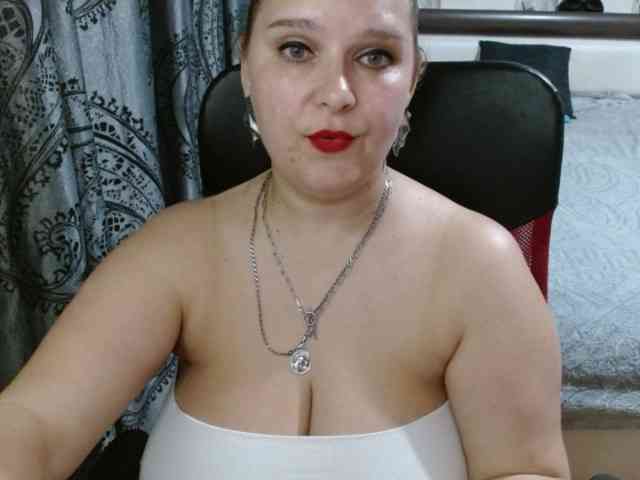 Shalana webcam