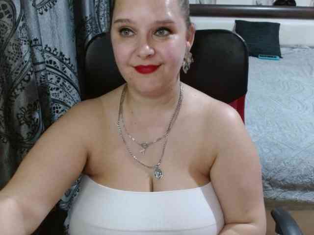 Shalana webcam