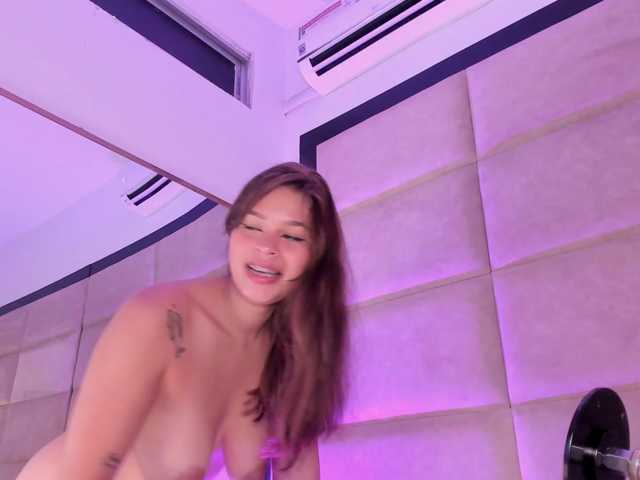 JuliethaSousa live cam on BongaCams