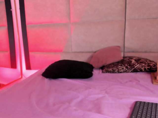JuliethaSousa live cam on BongaCams