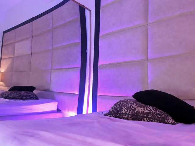 JuliethaSousa live cam on BongaCams