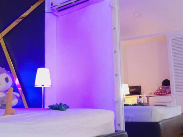 JuliethaSousa live cam on BongaCams