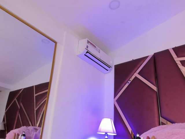 JuliethaSousa live cam on BongaCams