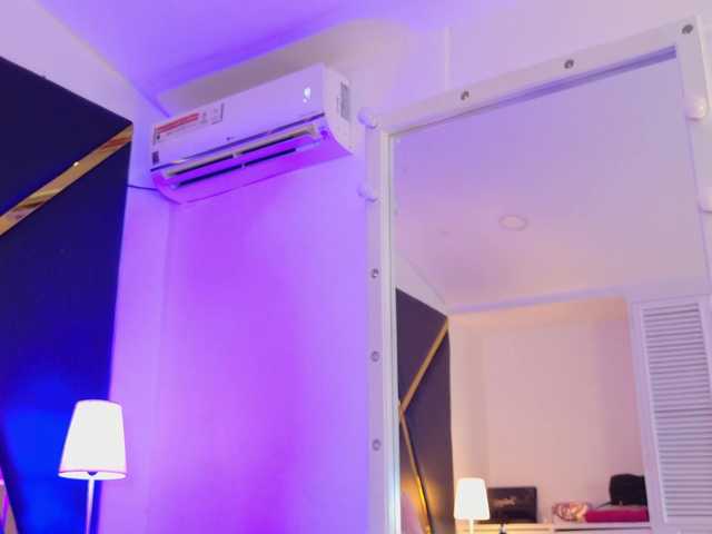 JuliethaSousa live cam on BongaCams