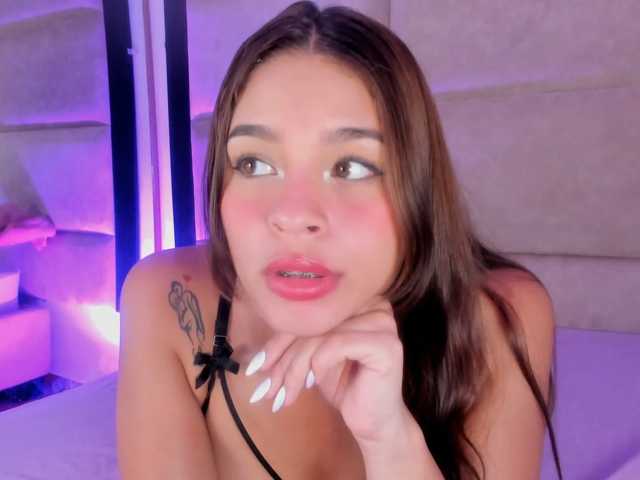 JuliethaSousa live cam on BongaCams