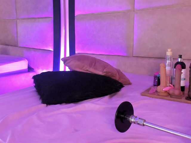 JuliethaSousa live cam on BongaCams