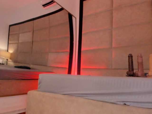 JuliethaSousa live cam on BongaCams
