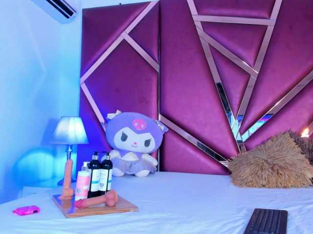 JuliethaSousa live webcam show
