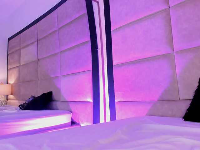 JuliethaSousa live cam on BongaCams