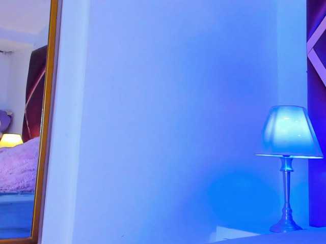 JuliethaSousa live cam on BongaCams