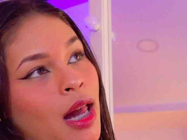 JuliethaSousa webcam