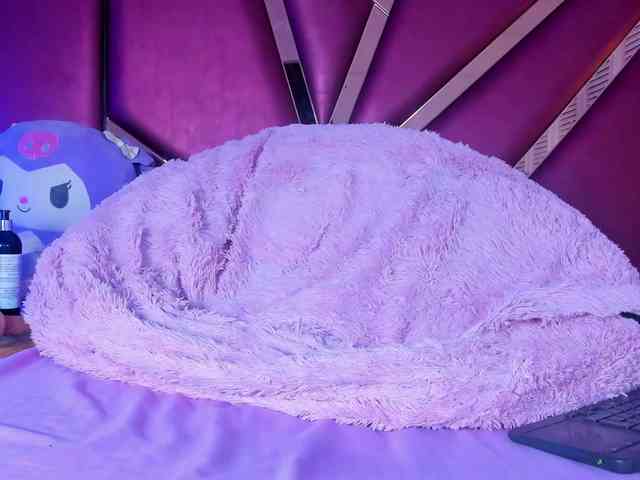 JuliethaSousa webcam