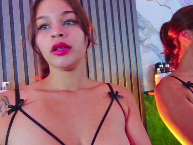 JuliethaSousa webcam