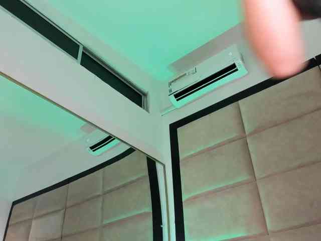 JuliethaSousa webcam