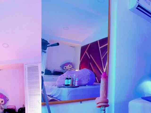 JuliethaSousa webcam