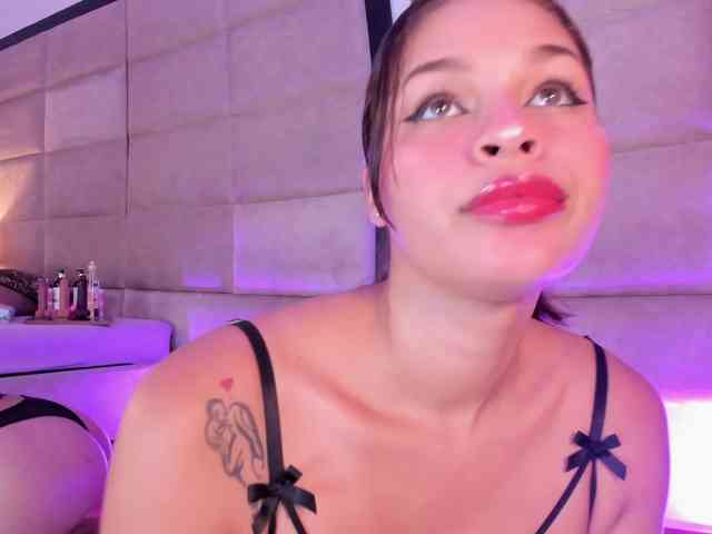 JuliethaSousa webcam