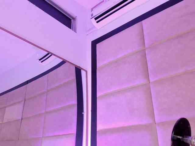 JuliethaSousa webcam