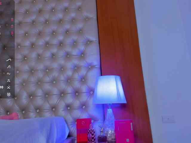 JuliethaSousa webcam