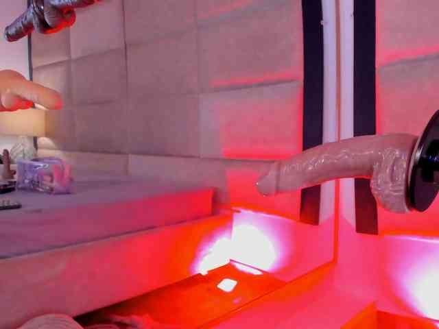 JuliethaSousa webcam