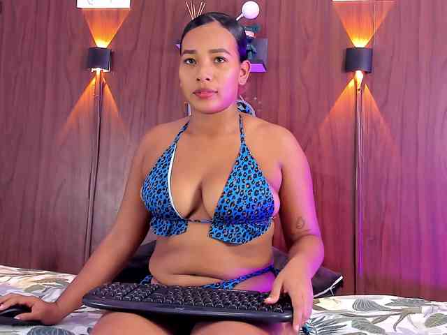 nana-astrid webcam