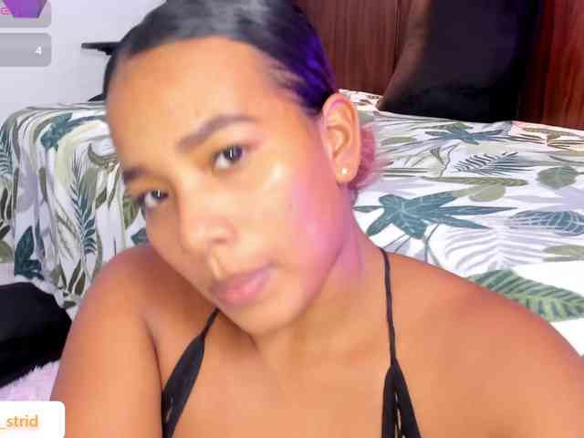 nana-astrid webcam