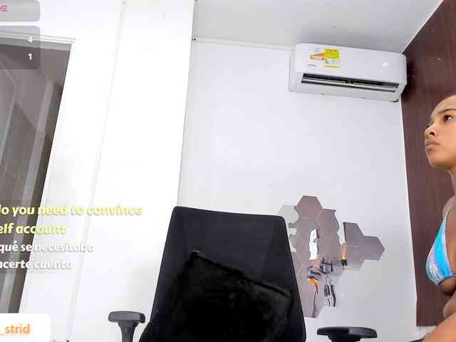 nana-astrid webcam