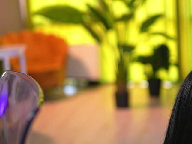 SpicyLeila live cam on BongaCams