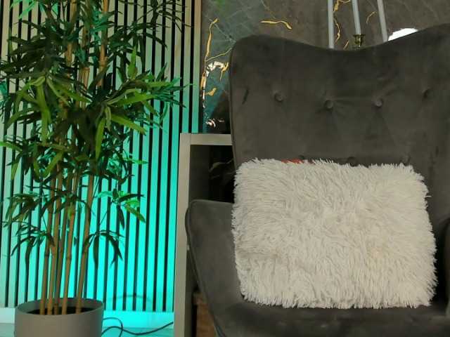 SpicyLeila live cam on BongaCams