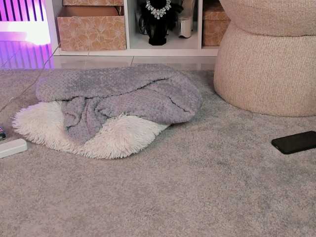SpicyLeila live cam on BongaCams