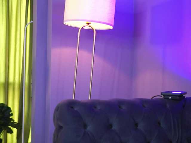SpicyLeila live cam on BongaCams