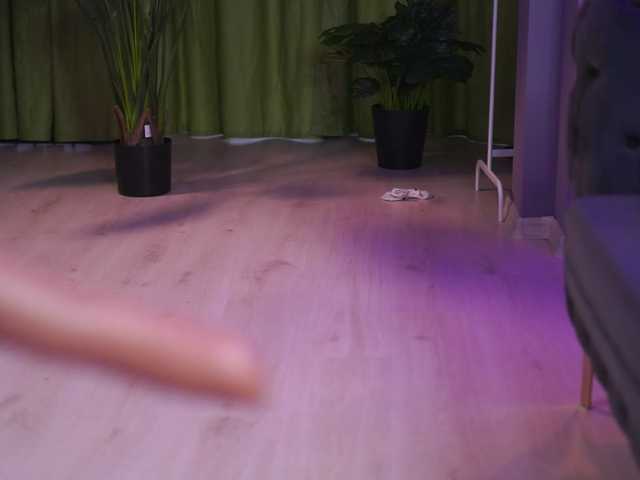 SpicyLeila live cam on BongaCams