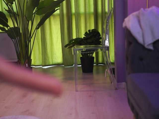 SpicyLeila live cam on BongaCams
