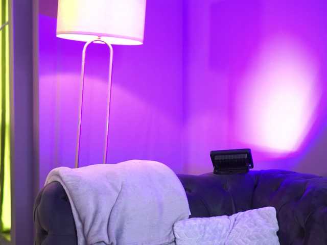 SpicyLeila live cam on BongaCams