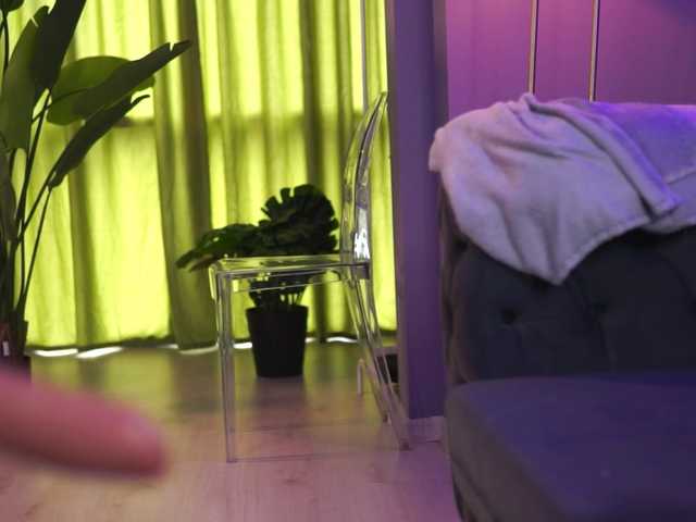 SpicyLeila live cam on BongaCams